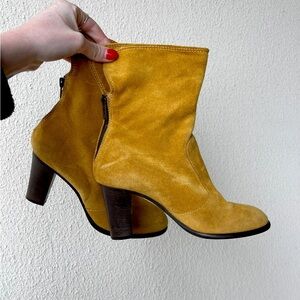 Italian Shoemakers Yellow Heeled Boots